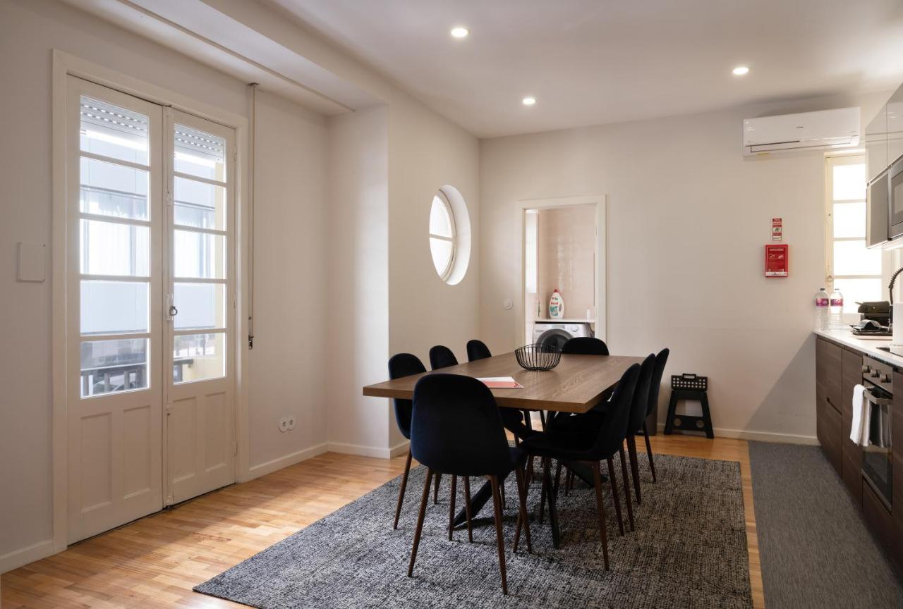 Invicta Premium - 4Br Downtown Apartment With Ac 포르투 외부 사진