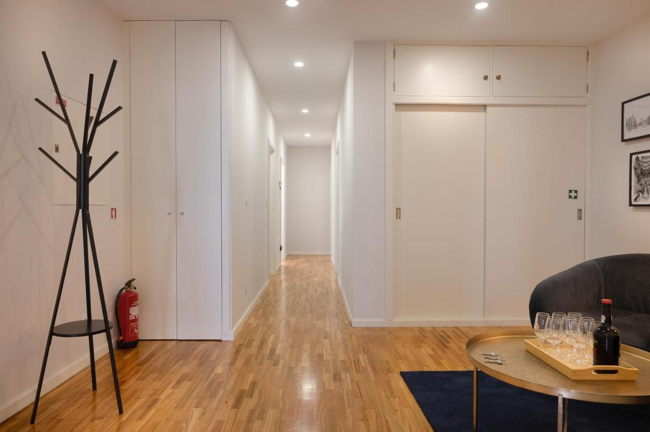 Invicta Premium - 4Br Downtown Apartment With Ac 포르투 외부 사진