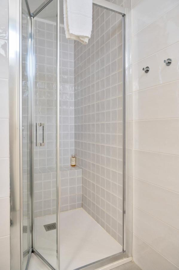 Invicta Premium - 4Br Downtown Apartment With Ac 포르투 외부 사진