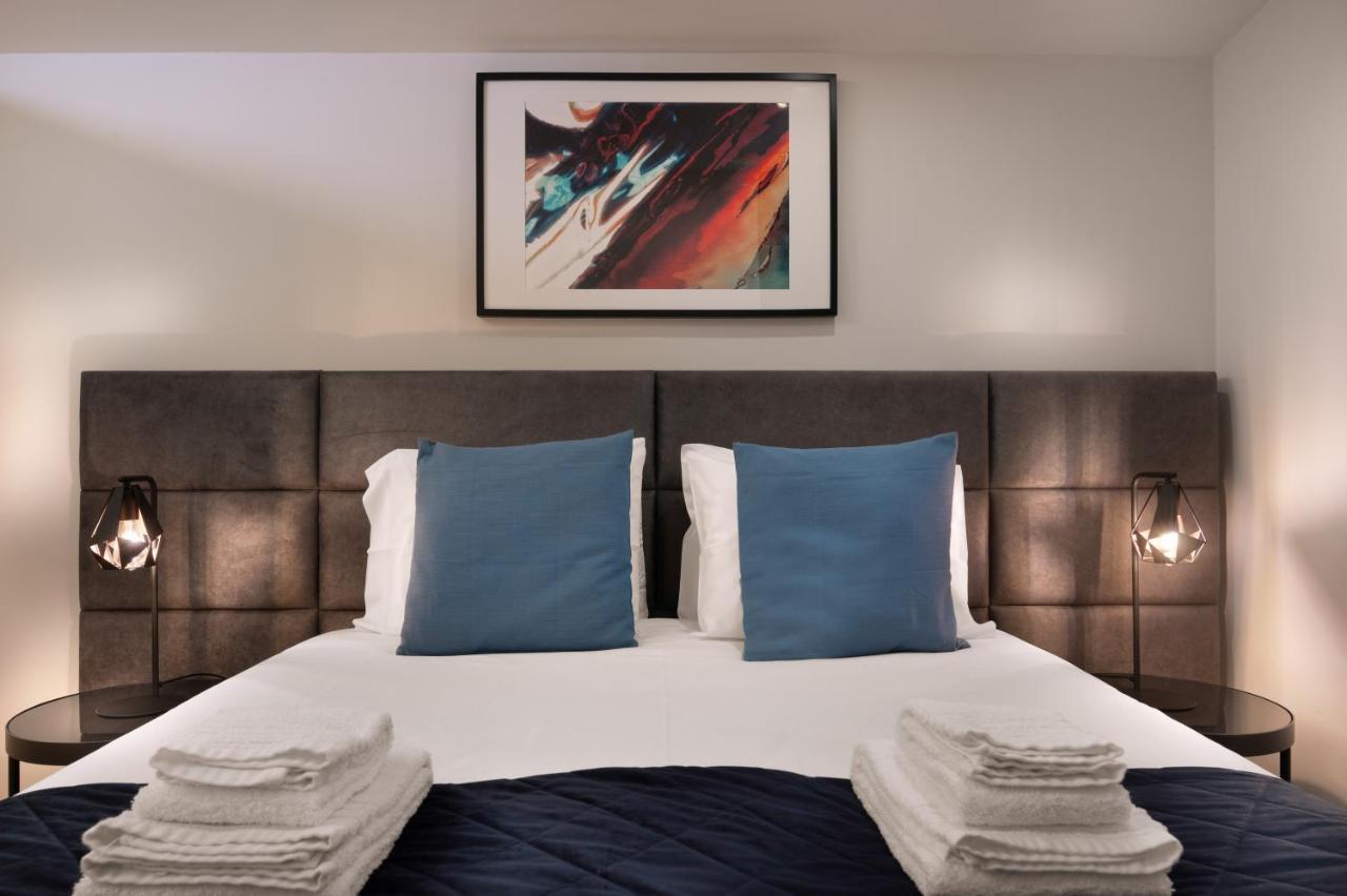 Invicta Premium - 4Br Downtown Apartment With Ac 포르투 외부 사진