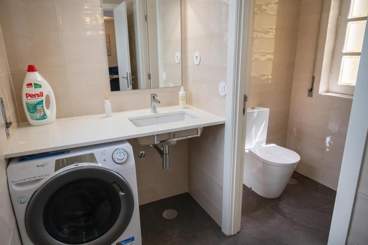 Invicta Premium - 4Br Downtown Apartment With Ac 포르투 외부 사진
